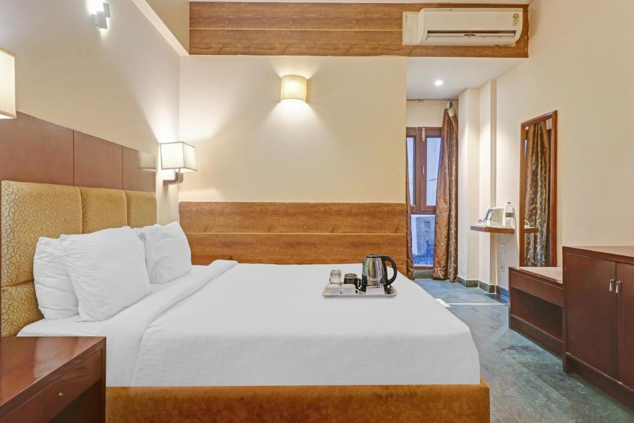 Oyo Townhouse 934 L'Elegant Hotel & Banquetby Ace Manor Ghaziabad Exterior photo